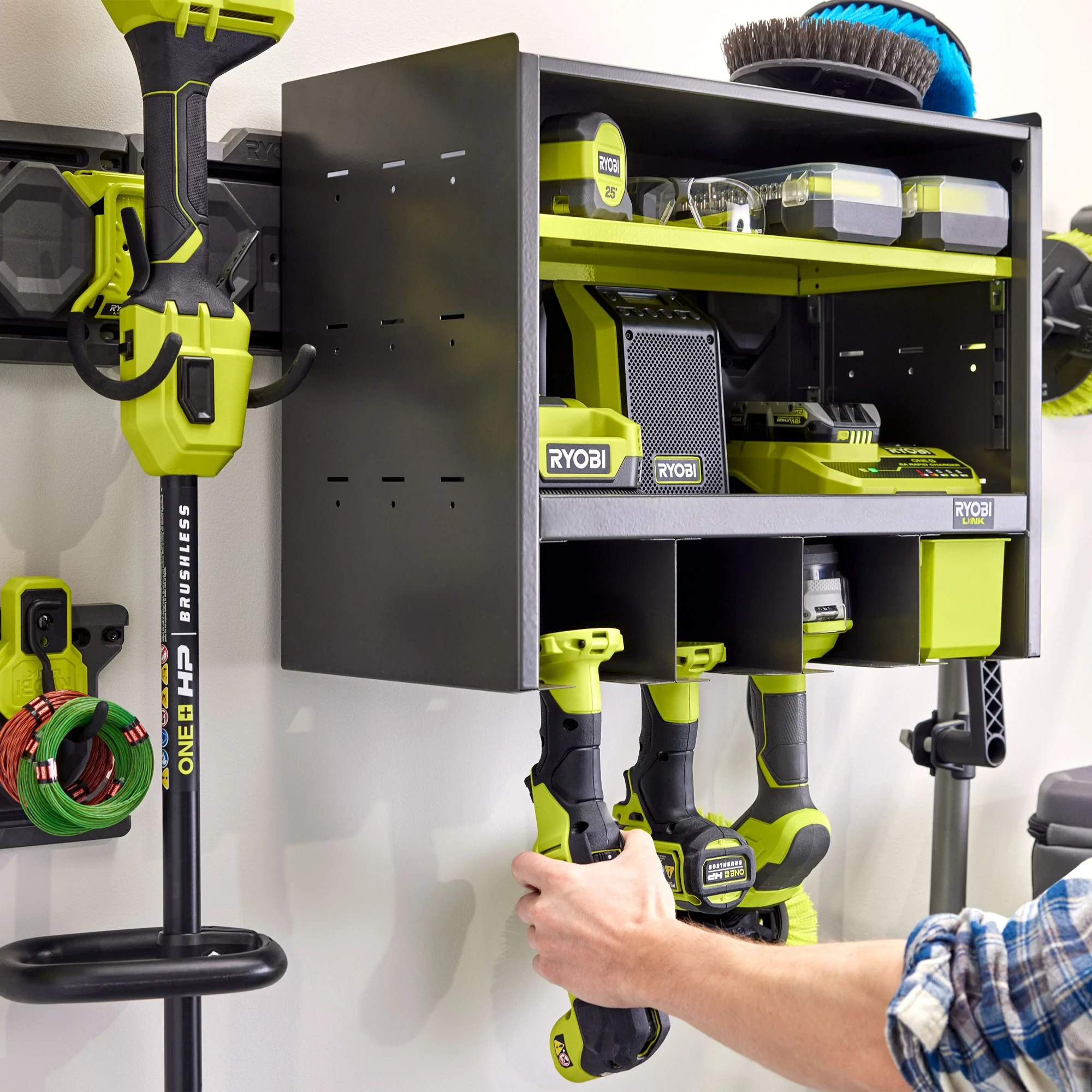 LINK? Hanging Wall Storage 6 LINK? Hanging Wall Storage